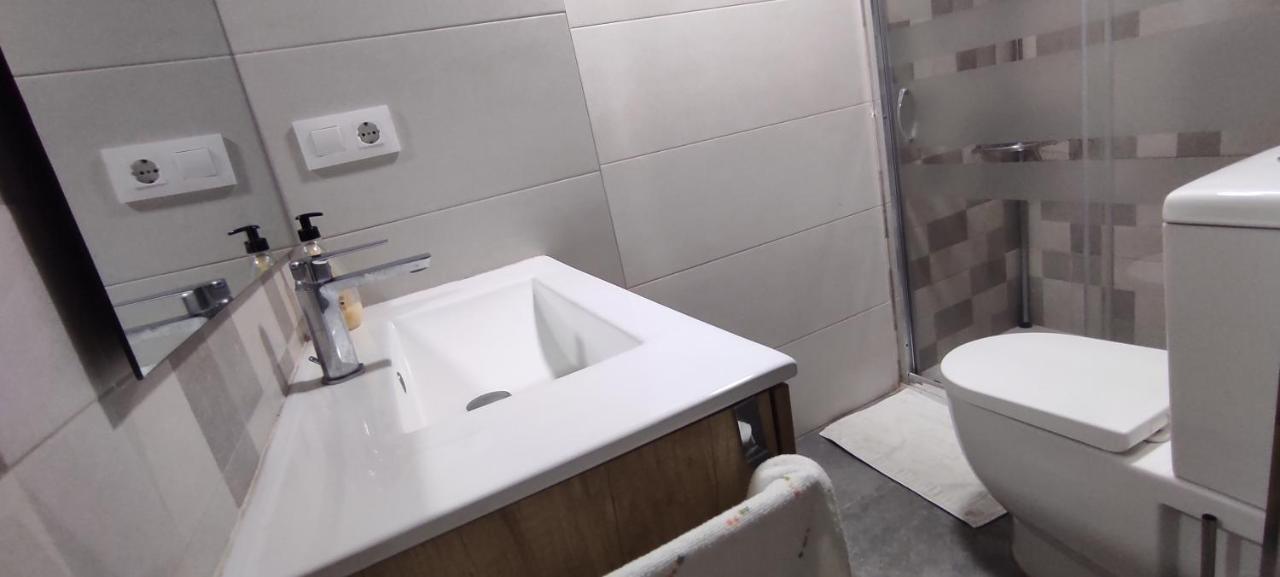 Comoda Y Moderna Habitacion Doble Валенсия Екстериор снимка